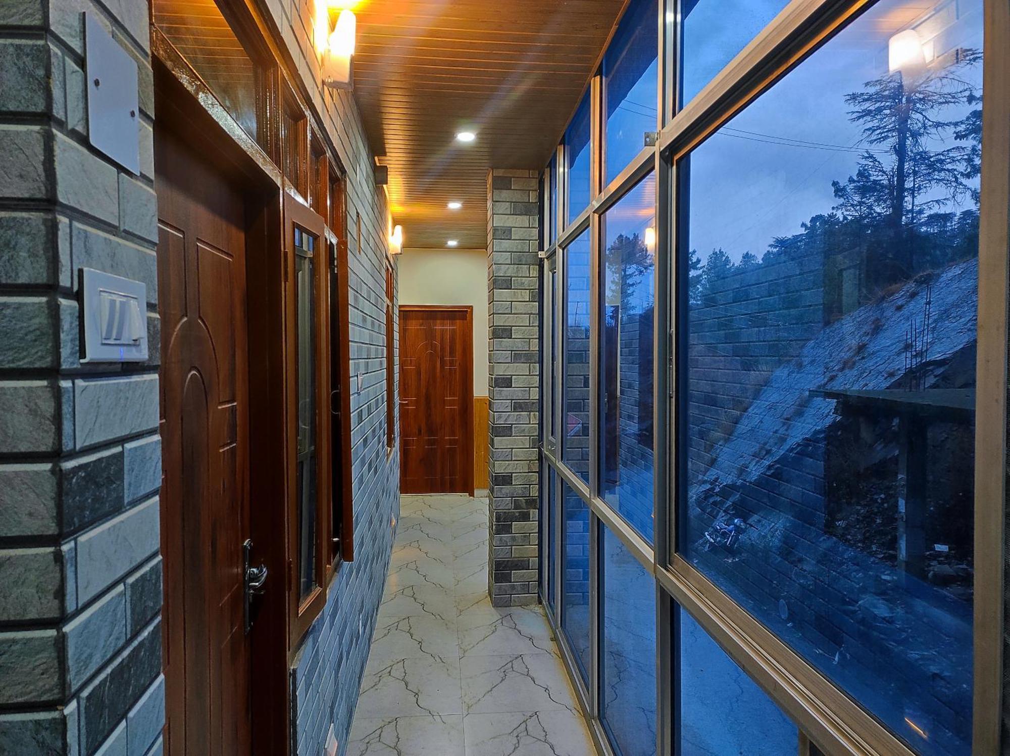 Vintage Woods Inn Shimla Eksteriør bilde
